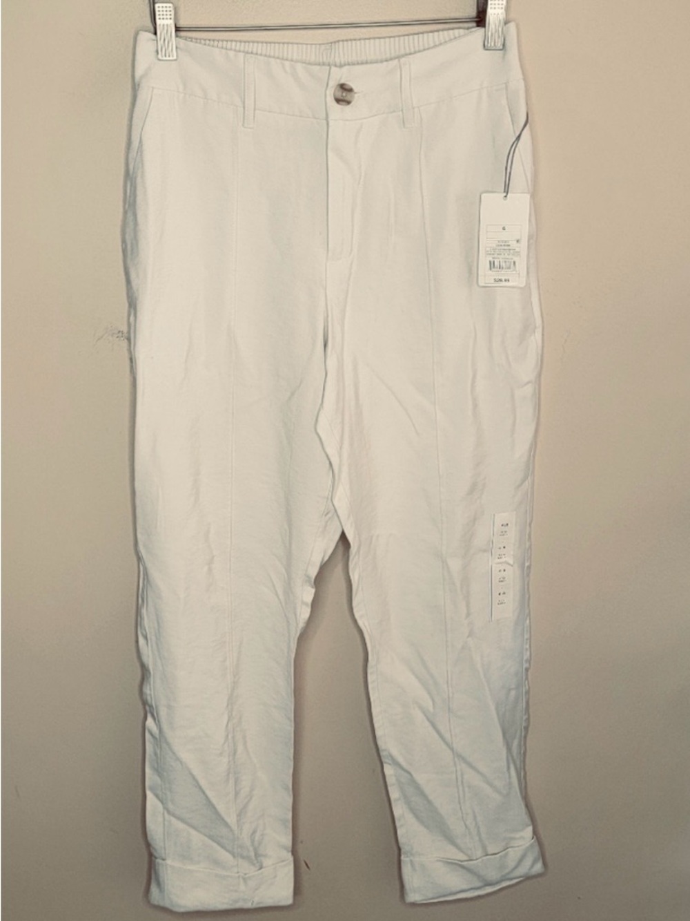 NWT A New Day | Cream Cropped Cuffed Slim Ankle Pants Size 6